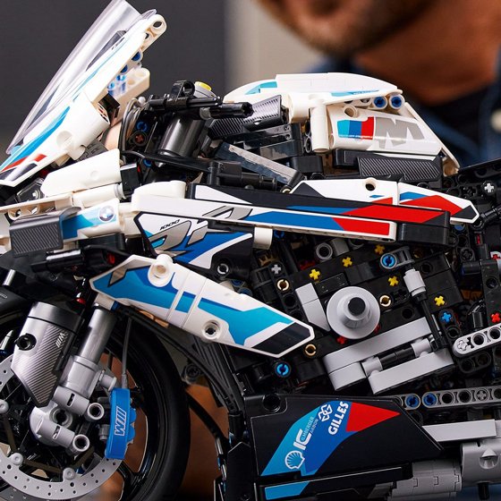 Lego ��� ���� ������ BMW M 100 RR 42130