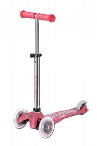 קורקינט מיני מיקרו דלוקס לד נצנצים ורוד קורקינט מיני מיקרו דלוקס לד נצנצים ורוד