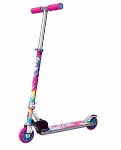 קורקינט רייזור דגם Razor A מתקפל בקלות צבע TIE DYE קורקינט רייזור דגם Razor A מתקפל בקלות צבע TIE DYE